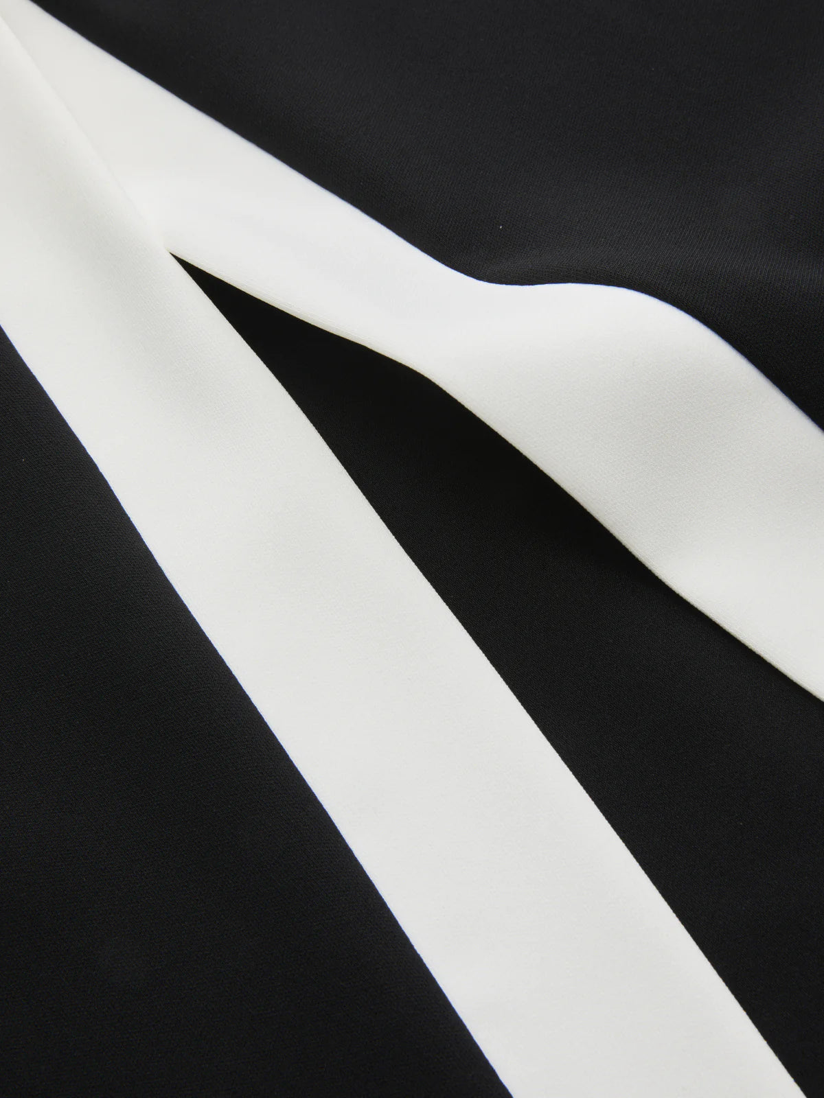Color Block Metal Detail Midi Skirt