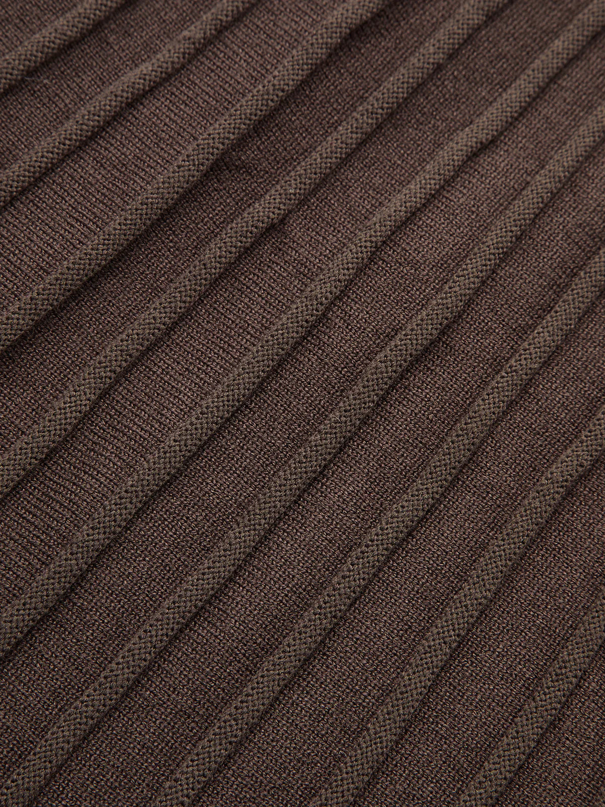 Textured Rib-Knit Mermaid Midi Skirt